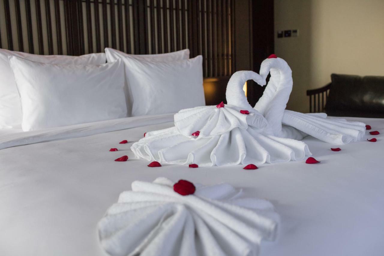 Scarlet Pearl Cruises Hotel Ha Long Buitenkant foto