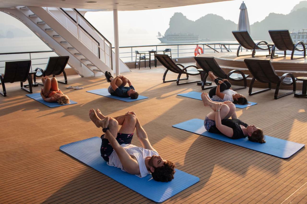 Scarlet Pearl Cruises Hotel Ha Long Buitenkant foto