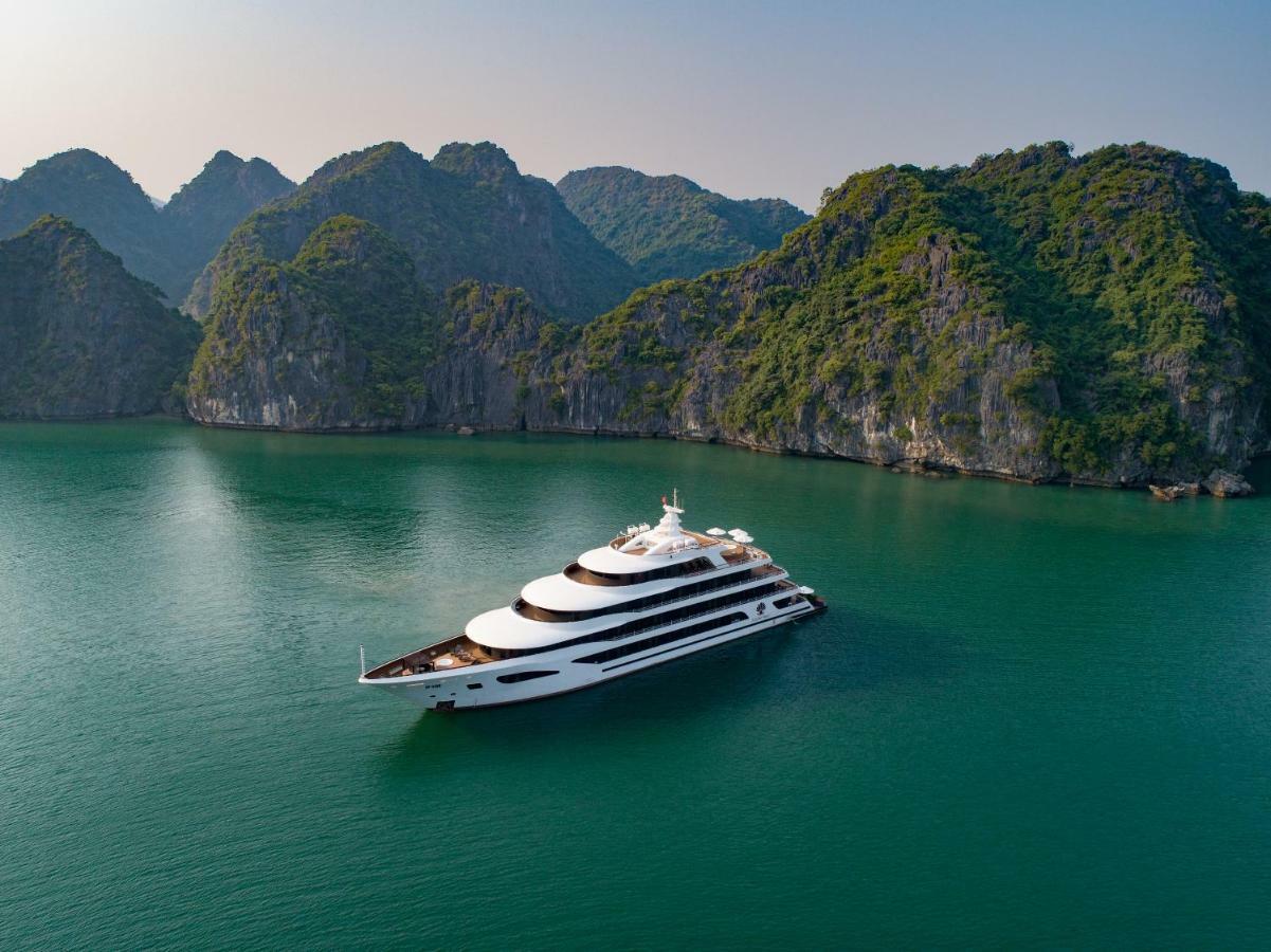 Scarlet Pearl Cruises Hotel Ha Long Buitenkant foto