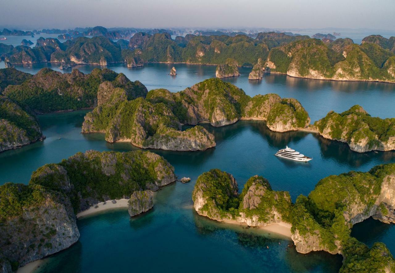 Scarlet Pearl Cruises Hotel Ha Long Buitenkant foto