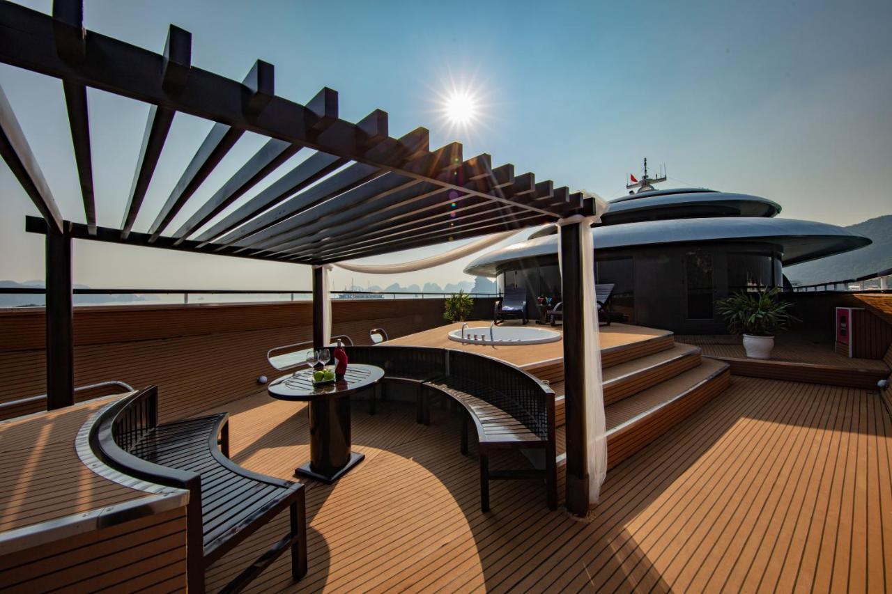 Scarlet Pearl Cruises Hotel Ha Long Buitenkant foto