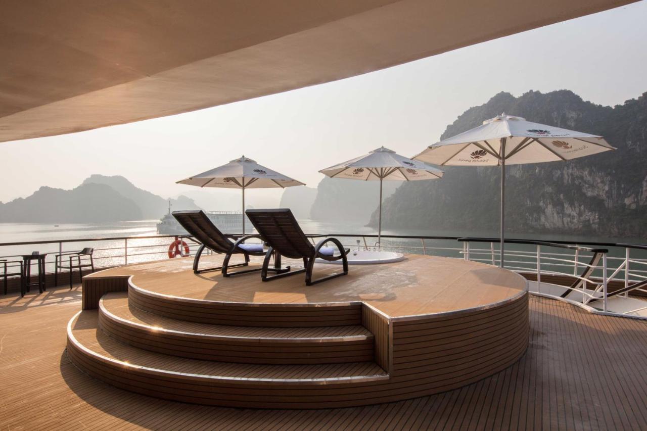 Scarlet Pearl Cruises Hotel Ha Long Buitenkant foto