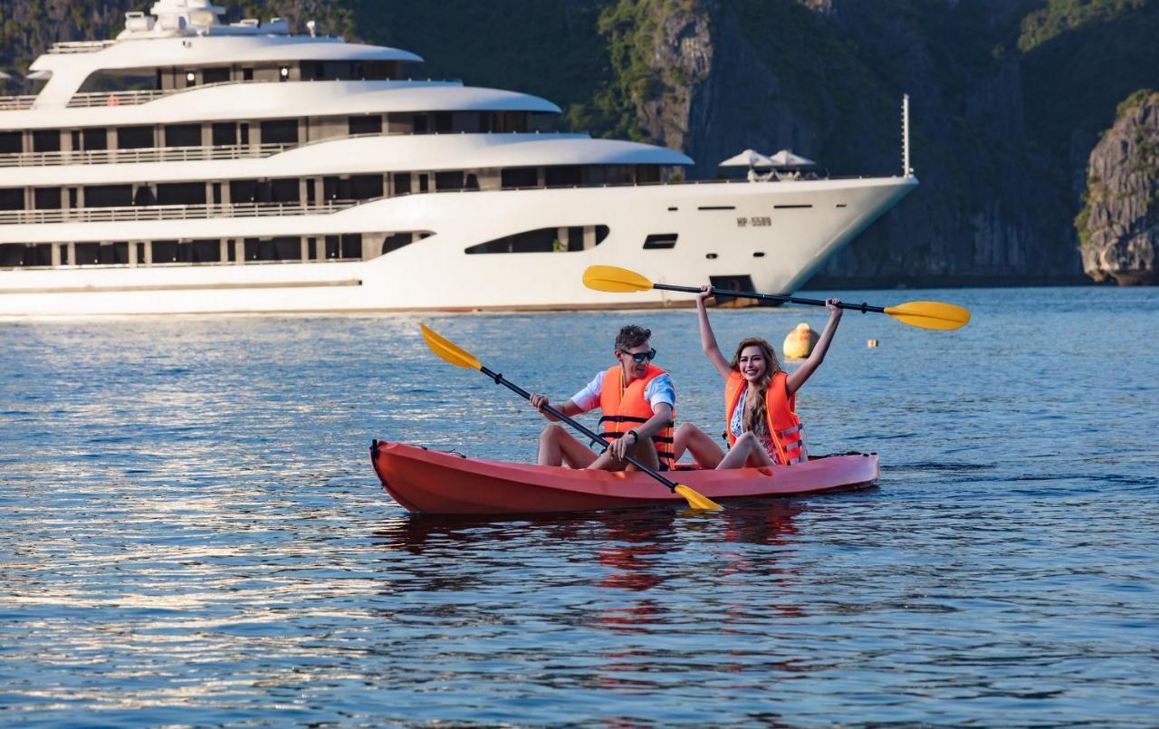 Scarlet Pearl Cruises Hotel Ha Long Buitenkant foto